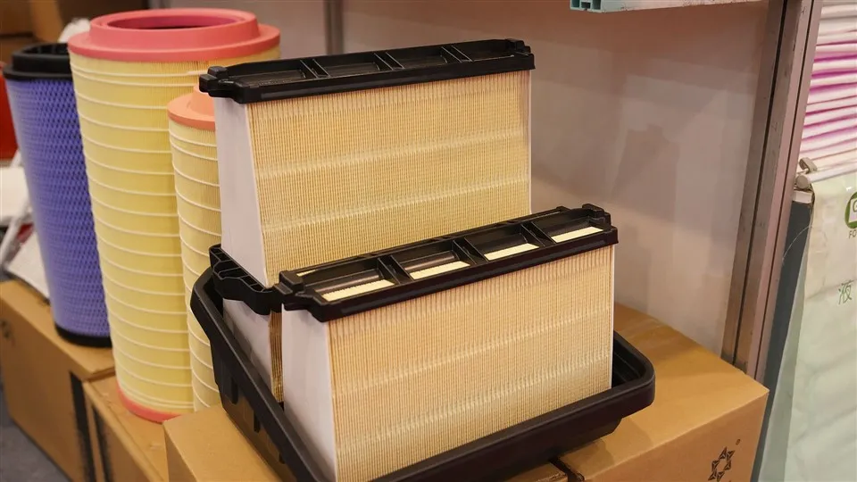 ऑटो कार एयर फिल्टर कार पार्ट्स एयर फिल्टर टोयोटा कार एयर प्यूरीफायर फिल्टर के साथ