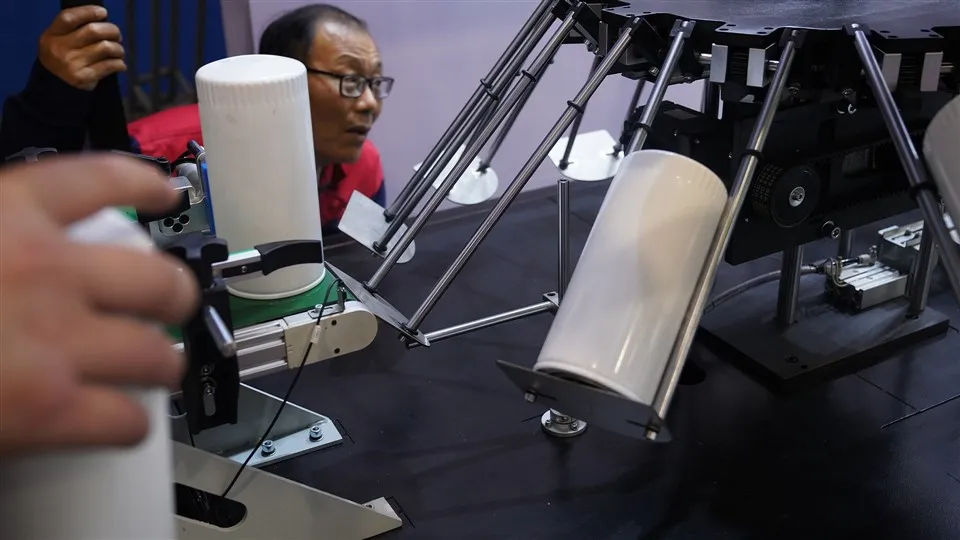 ट्रक इंजन पार्ट्स तेल फ़िल्टर तत्व